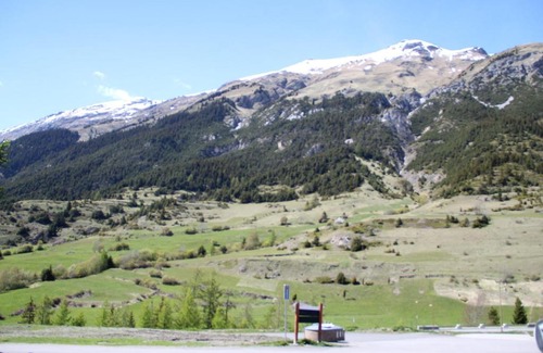 Lanslevillard Apartment | Family-Friendly Apartment in Lanslevillard for 4 Guests