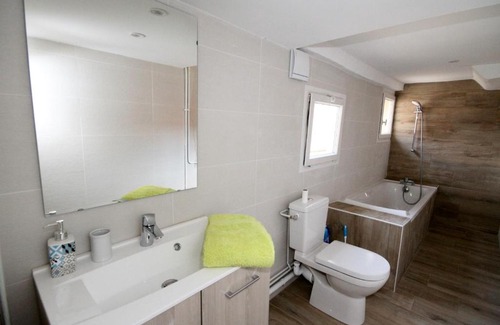 Vesoul Apartment | Family-Friendly Comfort at Appartement Le Botanic
