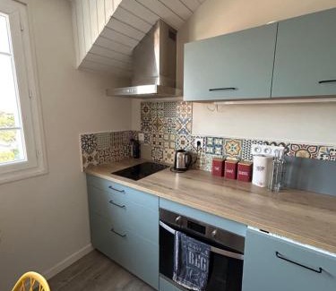 Hauteville-sur-Mer Apartment | Oceanfront Escape in Hauteville sur Mer - Family Friendly