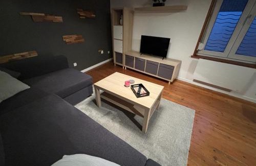 Leforest Apartment | Ideal Family Retreat at Appartement Leforest Centre 50m2