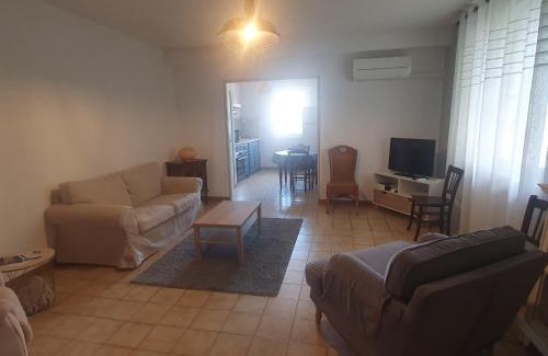 Vinon-sur-Verdon Apartment | Top-Rated Appartement les Abeillons for Your Perfect Getaway