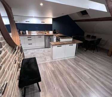 Dol-de-Bretagne Apartment | Comfortable Appartement Little Stuart - Child-Friendly Retreat