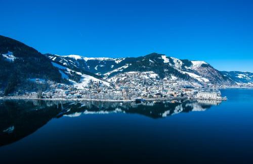 Zell am See Apartment | Relax at Appartement Living Schönwies with Stunning Views
