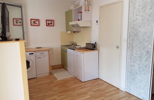 Soulac-sur-Mer Apartment | Oceanfront Apartment for 4 with Pool - Guest Rated 10/10
