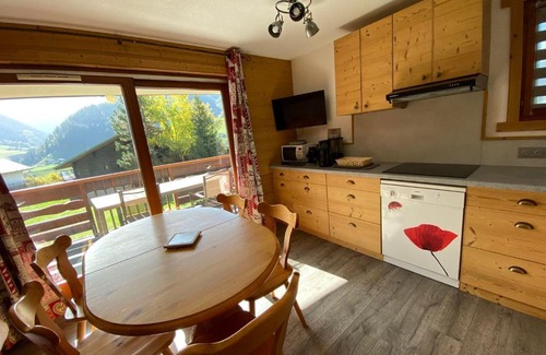 Beaufort Apartment | Bright Apartment for 5, Pet & Child Friendly - OCI04