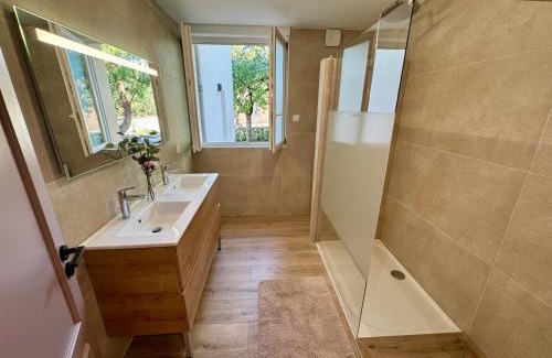Montlucon Apartment | Appartement lumineux avec jardin