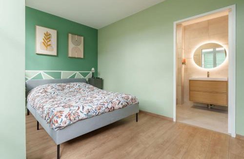 Chaumont Apartment | Bright Apartment with Courtyard - Guest Rated 9.6/10!