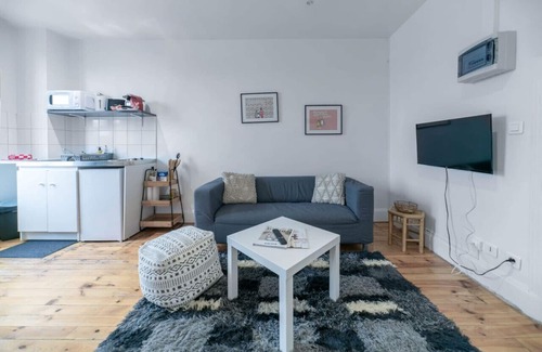 Cœur de Ville Apartment | Bright City Center Apartment with Parking and Family Amenities