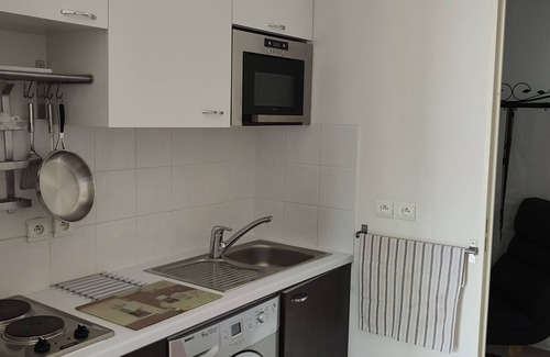 Beausoleil Apartment | Brightly Equipped Apartment with Spa in Beausoleil