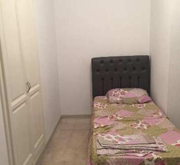 El Aouina Apartment | Bright Apartment with Wheelchair Access & Child-Friendly Amenities