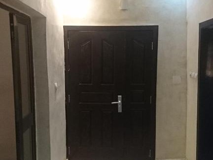 Bamako Apartment | Elegant ACI2000 Apartment: Pet-Friendly with Breakfast!