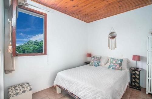 Riviere-Pilote House | Romantic Appartement Maëva with Jacuzzi and Spa Amenities