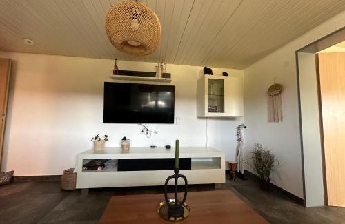 Bad Saulgau Apartment | Relaxing Maasai Mara Apartment with Hot Tub & Spa Access