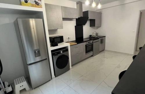 Le Canet Apartment | Cozy Appartement Marseille - Le Canet with Breakfast Included