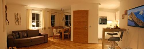 Stumm Apartment | Oceanfront Appartement Matthias with 9.4/10 Guest Rating