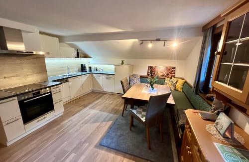 Vorderlanersbach Apartment | Guest Rated 10/10 at Appartement Maximilian - Family Friendly