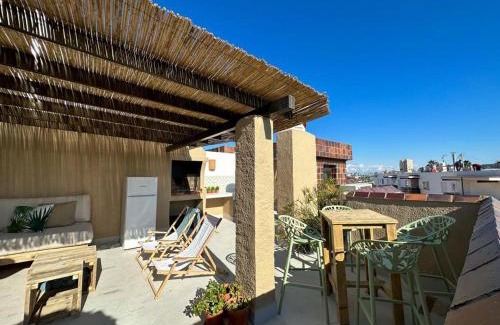 Platja de l'Arenal Apartment | Cozy Apartment with Private Rooftop Terrace Near Javea Beach