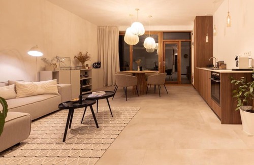 Centrum Apartment | Charming Apartment with Garden in Haarlem's Vijfhoek Area