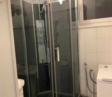 Clermont-Ferrand Apartment | Conveniently Located Apartment with Wifi and Parking