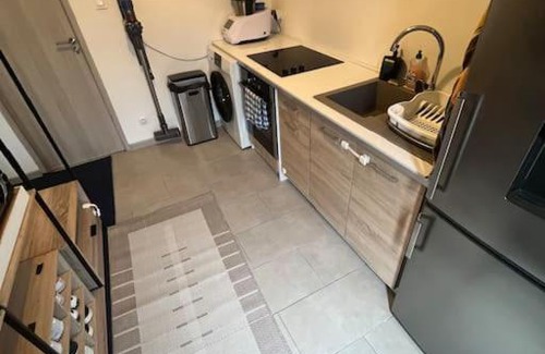 Osny Apartment | Comfortable Furnished Apartment for Family Getaways