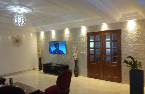 Dakar Apartment | Pet-Friendly Appartement Meublé Sacrée Cœur with Top Reviews