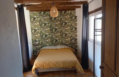 Saint-Hilaire-du-Bois Apartment | Family-Friendly Gîte la Maillée with Perfect 10/10 Rating