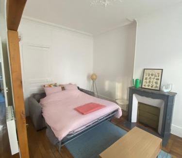 Meudon Apartment | Cozy Appartement Meudon Bellevue: Pet & Child Friendly Stay