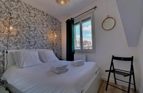Vitre Apartment | Family-Friendly Appartement "MEZZA" in Vitré's Heart