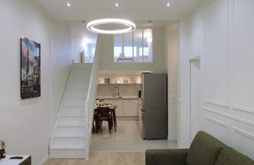 Saint-Jean Apartment | Contemporary Mezzanine Apartment in Central Caen - chez Jannie
