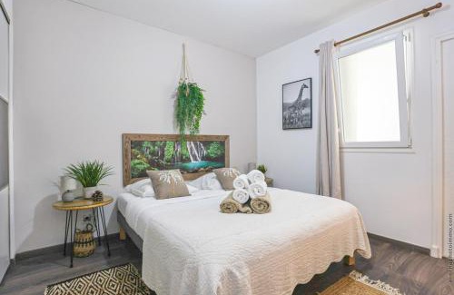 Schoelcher Apartment | Oceanfront Appartement Moana - Guest Rated 10/10