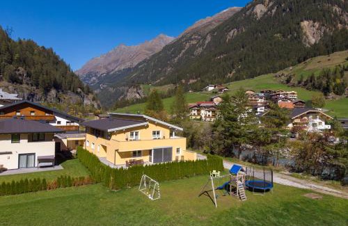 Soelden Apartment | Child-Friendly Appartement MonAlisa - Rated 9/10 by Guests