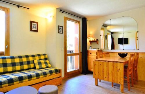Montchavin Apartment | Convenient Montchavin La Plagne Apartment Near Ski Pistes