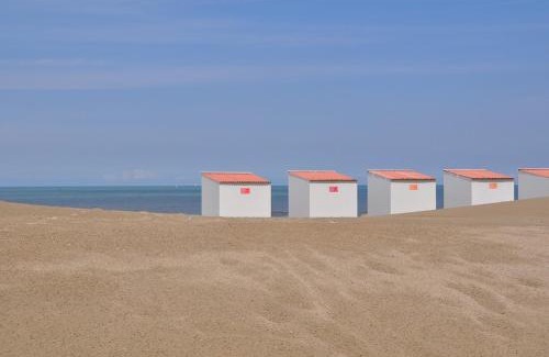 Nieuwpoort-aan-Zee Apartment | Oceanfront Appartement Nieuwpoort for Family Getaways