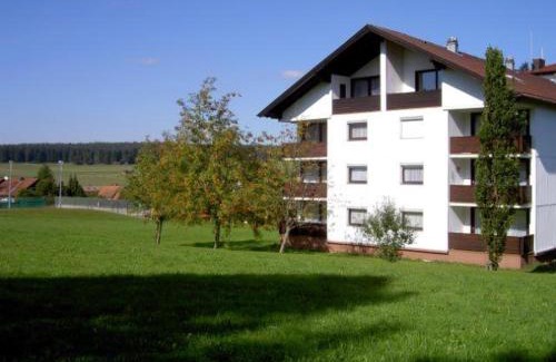 Besenfeld Apartment | Relax at Appartement-Oberwiesenhof with Spa & Pool Access