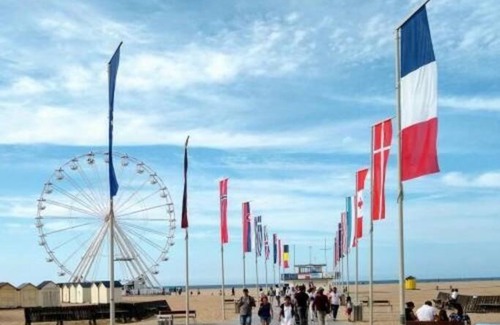 Ouistreham Apartment | Family-Friendly Appartement in Ouistreham Near Beach & Center