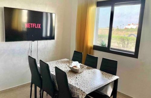 Soualem Trifiya Apartment | Beachfront Appartement Tamaris with Private Pool & Restaurant