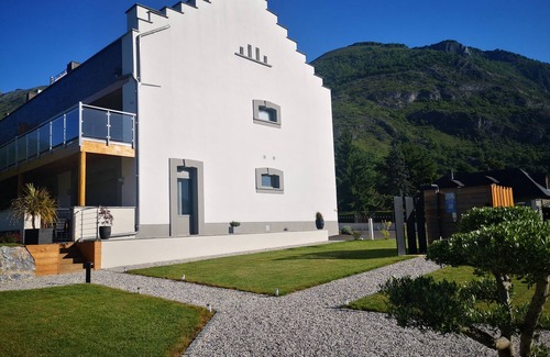 Ayzac-Ost Apartment | Relaxing Appartement Plénitude with Pool & Ocean Views