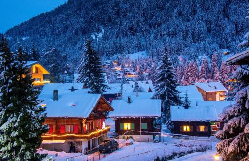 Morgins Apartment | Inviting Apartment with Pool in Morgins, Portes du Soleil