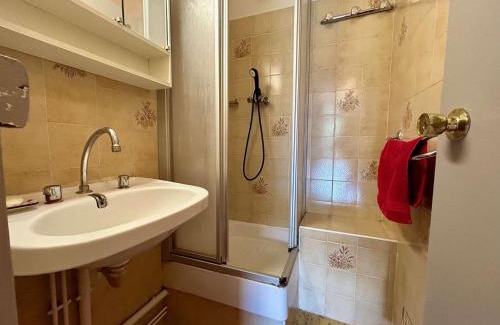 Saint-Etienne-en-Devoluy Apartment | Cozy Apartment Near Ski Slopes with Breathtaking Views