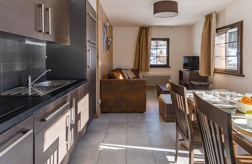 Les Gets Condo | Ideal Appartement Near Ski Lifts with Pool & Spa Access