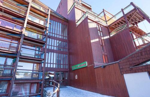 Arc-1800 Apartment | Cozy 3-Bedroom Ski Apartment with Balcony in Arc 1800