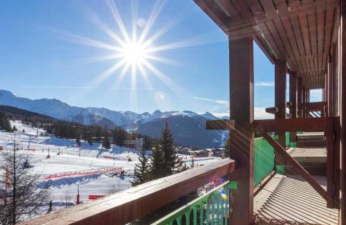 Arc-1800 Apartment | Cozy 3-Bedroom Ski Apartment with Balcony in Arc 1800