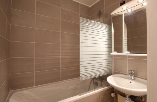 Flaine Apartment | Modern 3-Room Apartment Steps from Ski Slopes in Flaine