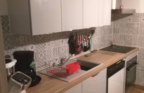 Gap Apartment | Comfortable 63 m² Apartment for 4 Near Shops & Parks