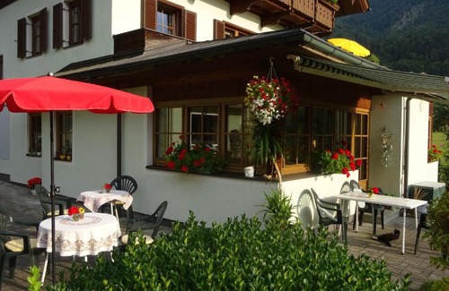 Sankt Wolfgang im Salzkammergut Apartment | Family-Friendly Appartement Scheibling with 9.3/10 Rating