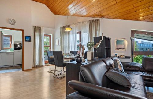 Langenargen Apartment | Guest Rated 9.2: Appartement Seefreunde with Family Amenities