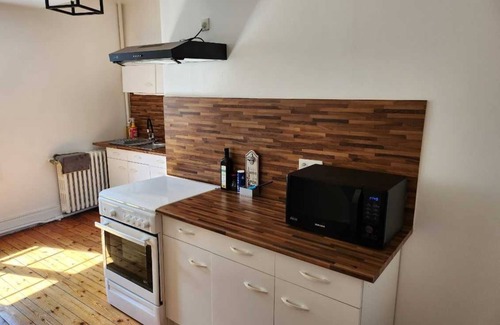 Cour-Cheverny Apartment | Discover Cour-Cheverny: Cozy Apartment with Spa Amenities