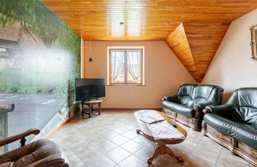 Epfig Apartment | Family-Friendly 3-Bedroom Apartment with Garden in Epfig