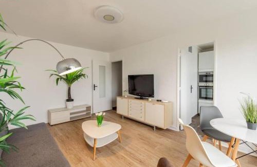 Chatillon Apartment | Spacious Apartment on the Doorstep of Paris
