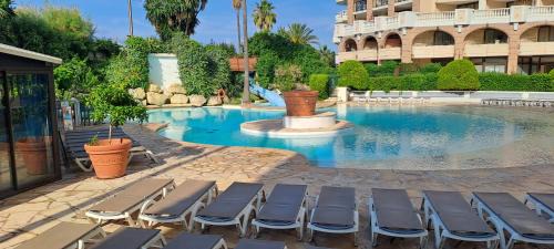 Cannes La Bocca Apartment | Relaxing Apartment with Pools and Pet-Friendly Amenities